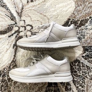 Everlane Sneakers -The Trainer